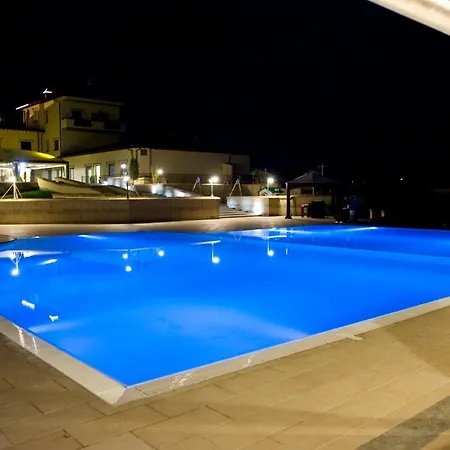 Brizi Country Chic 4* Tarquinia