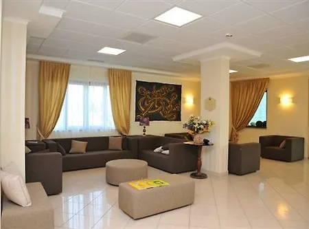 Brizi Country Chic 4*